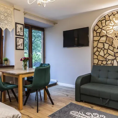 Apartament Przy Dolinie D2 코스실리스코